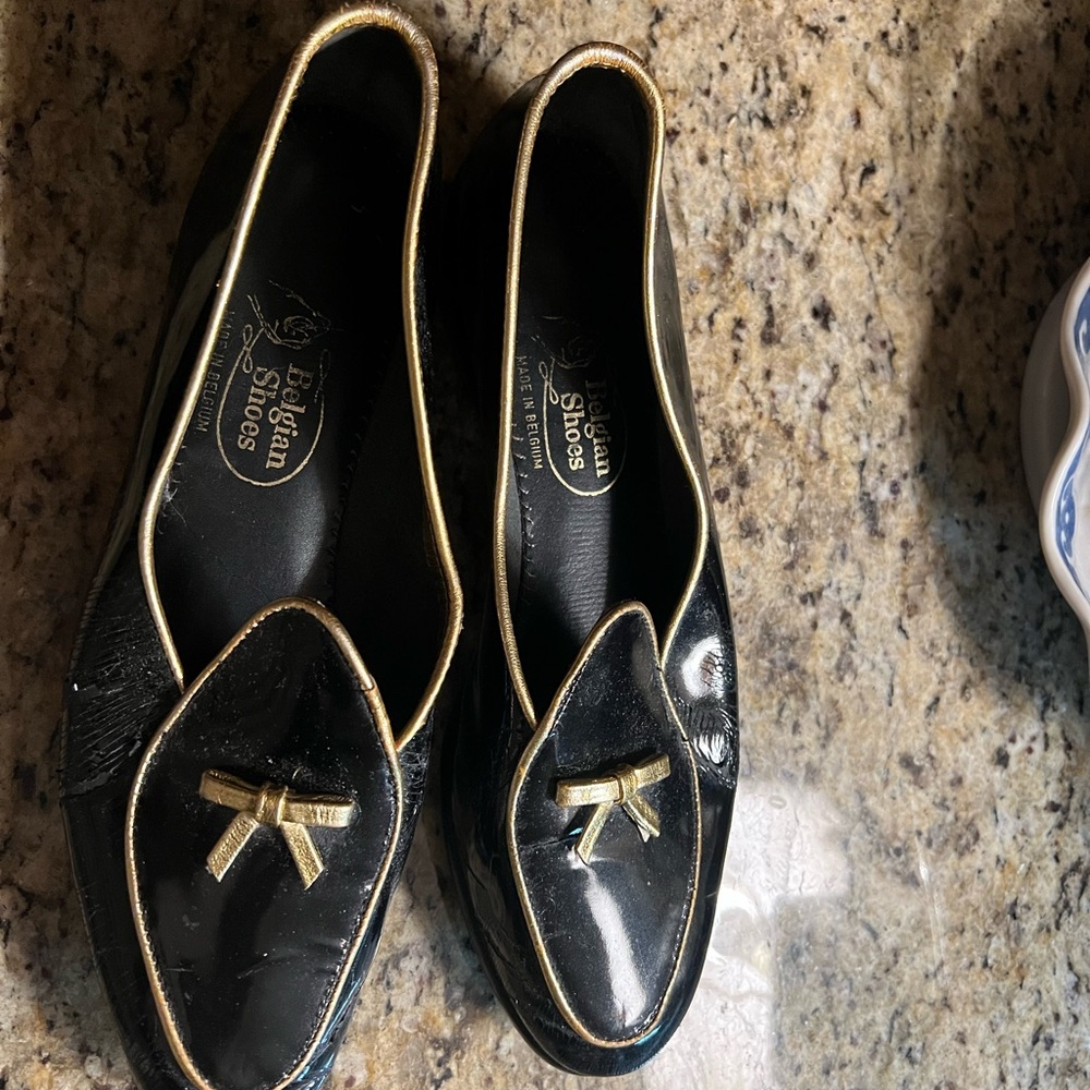 Stylish Black and Gold Women's Loafers by